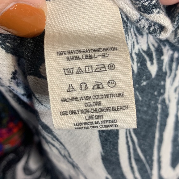 Free People Drift Away Cold Shoulder Artsy Mini-Dress Tunic W-298 Size Small - Picture 8 of 11